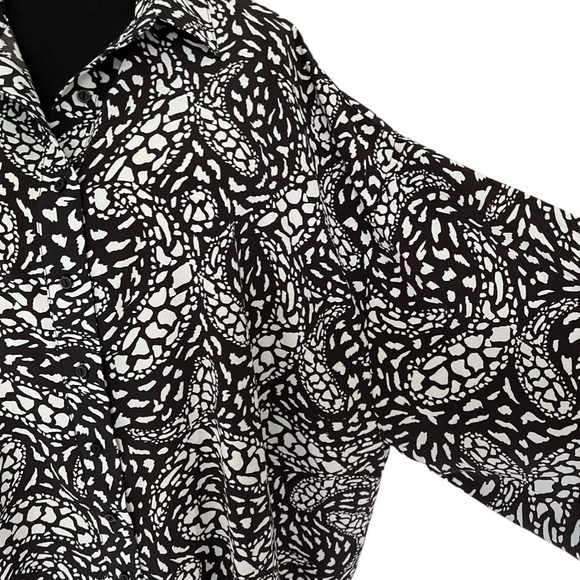 NWT - Oversized Shirt Dress. By Glamorous (PtP = 30") - Picture 6 of 16